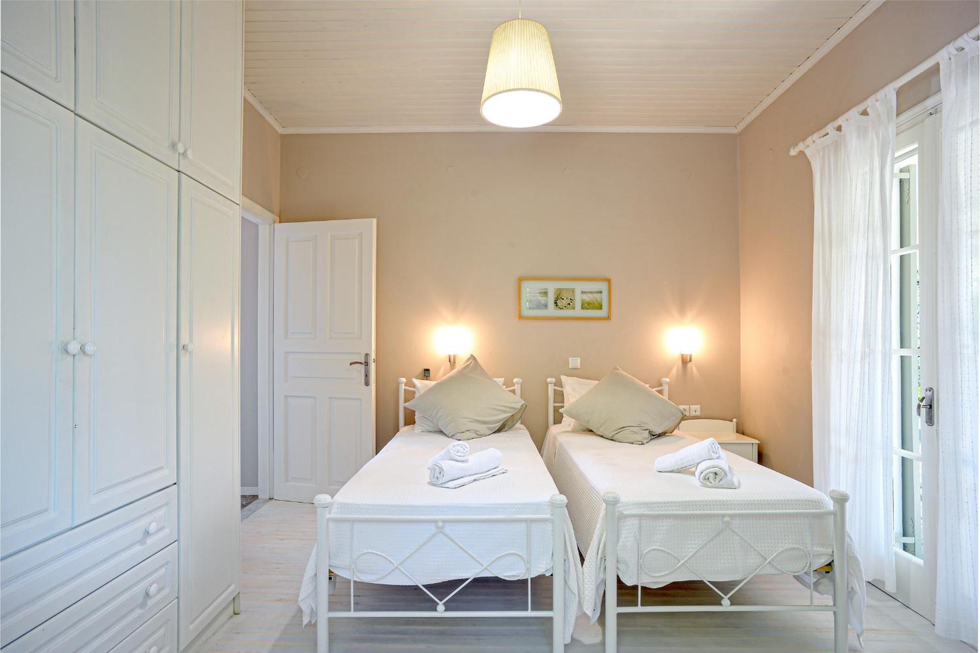Lioniskari Seaviews - Paxoi'S Private Pool Oasis Villa Porto Ozias Exterior photo